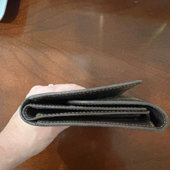 Gucci Monogram Checkbook Wallet with Red and Green Stripe - Picture 3 of 7